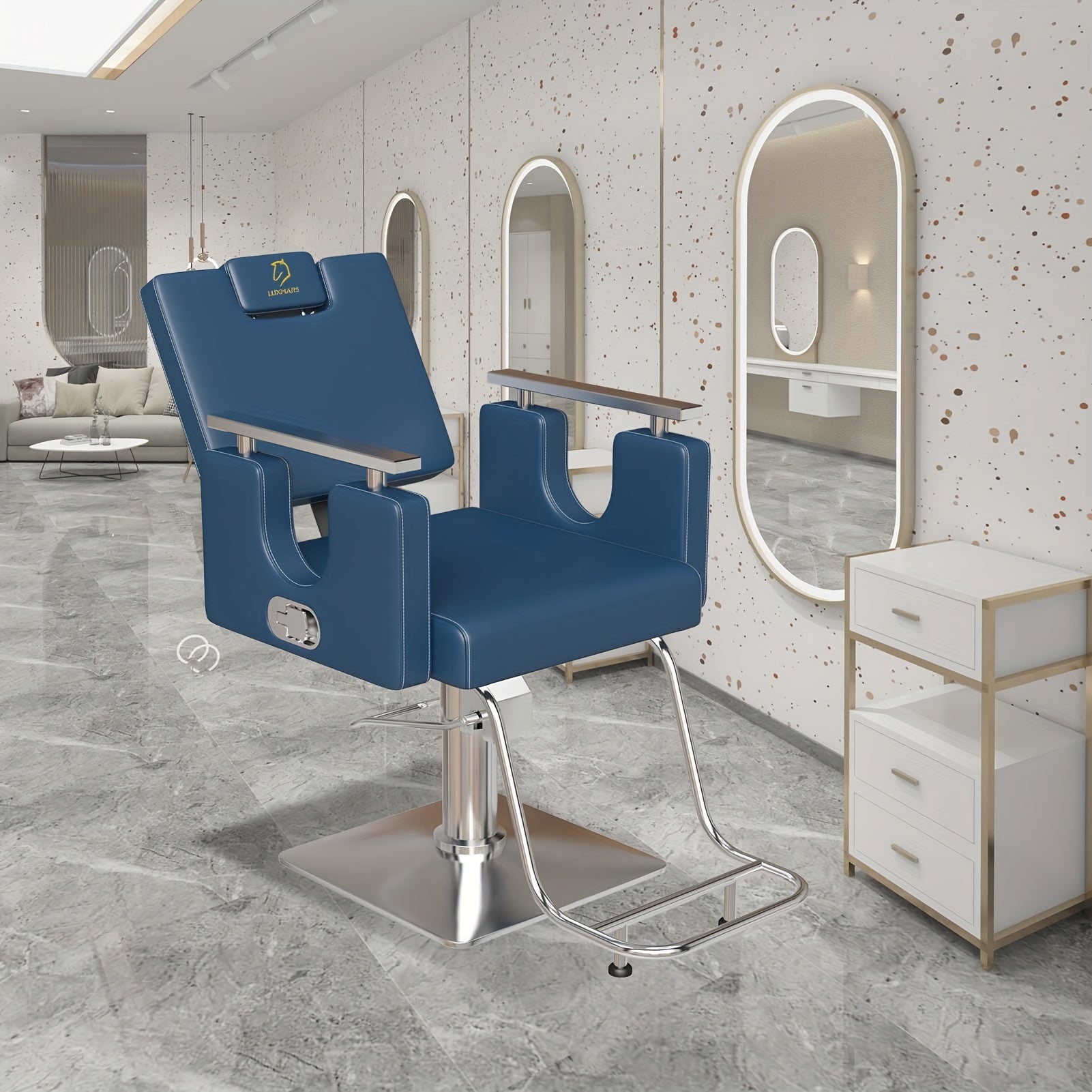 Salon Chair Hydraulic Barber Chair - Beard grooming